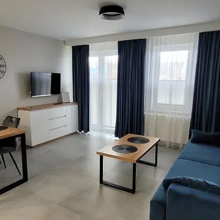 Apartment Diamentowy No. 12 *